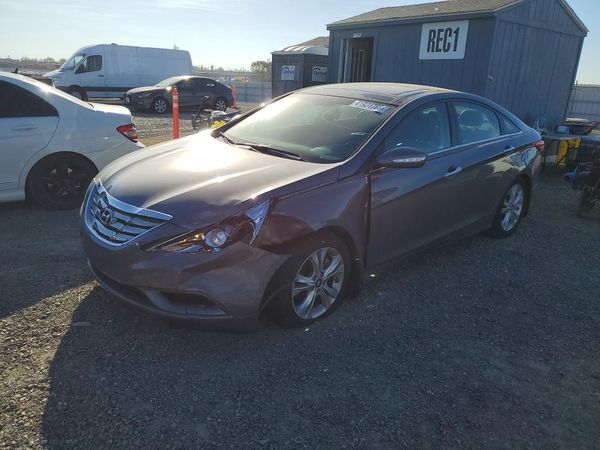 2013 HYUNDAI SONATA