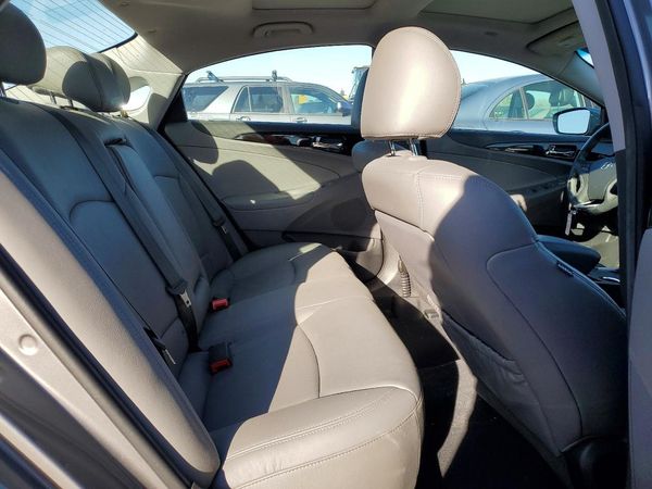2013 HYUNDAI SONATA
