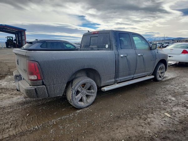 2016 RAM 1500 Sport