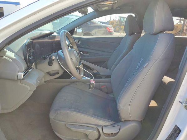 2023 HYUNDAI ELANTRA SEL w/Convenience Pkg