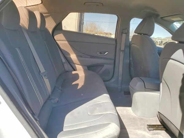 2023 HYUNDAI ELANTRA SEL w/Convenience Pkg