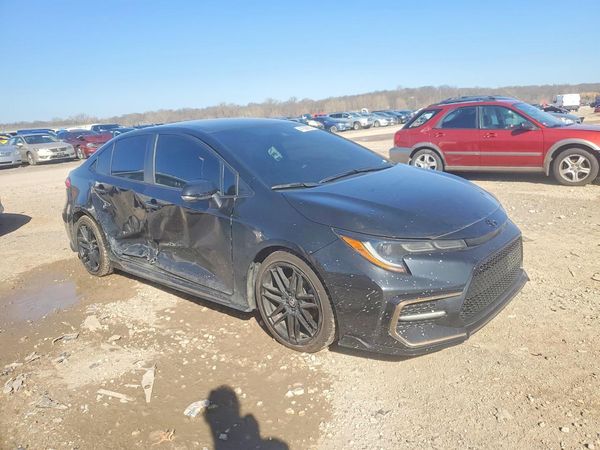 2022 TOYOTA COROLLA