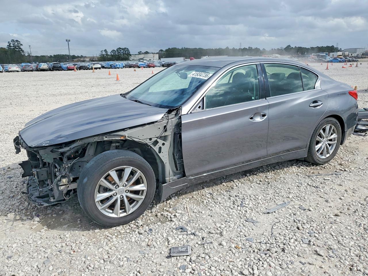 2017 INFINITI Q50