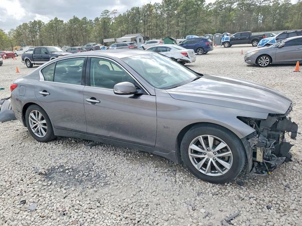 2017 INFINITI Q50