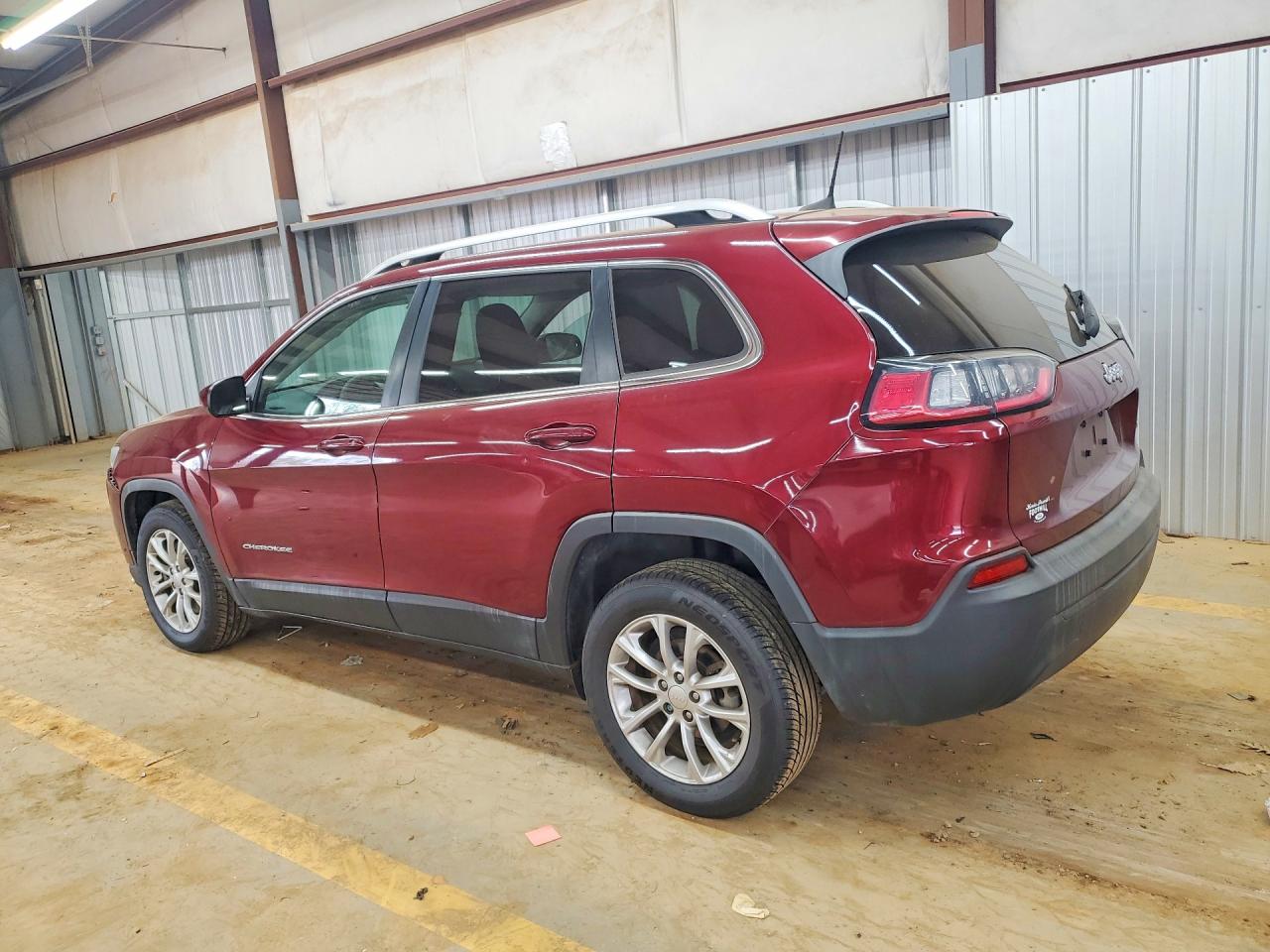 2019 JEEP CHEROKEE LATITUDE FWD