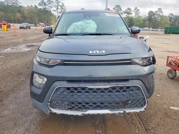 2022 KIA SOUL
