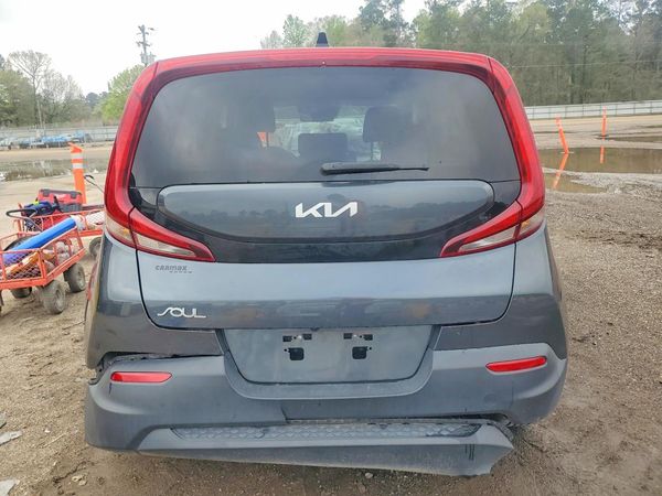 2022 KIA SOUL