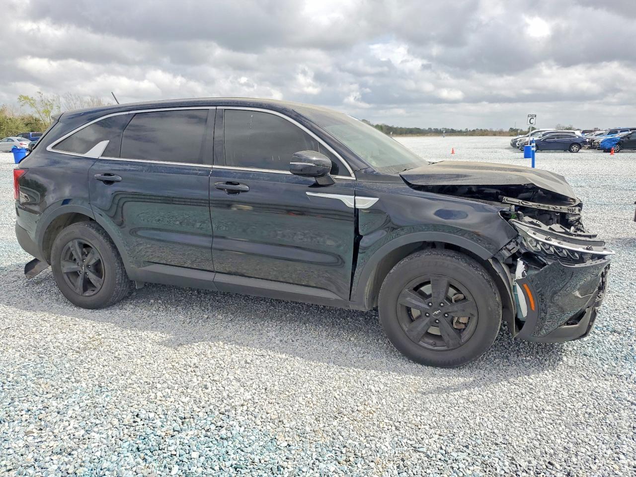 2023 KIA SORENTO LX