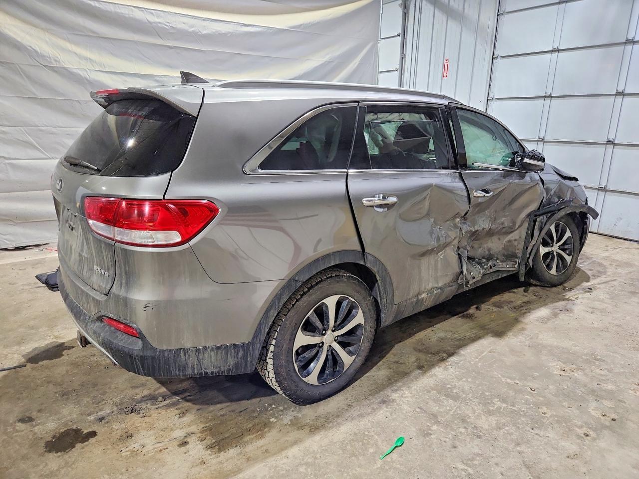 2017 KIA SORENTO EX