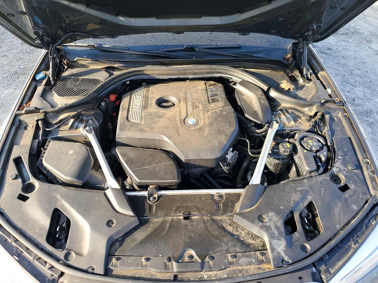 2019 BMW 530