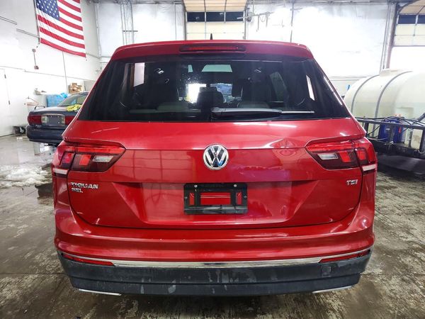2018 VOLKSWAGEN TIGUAN