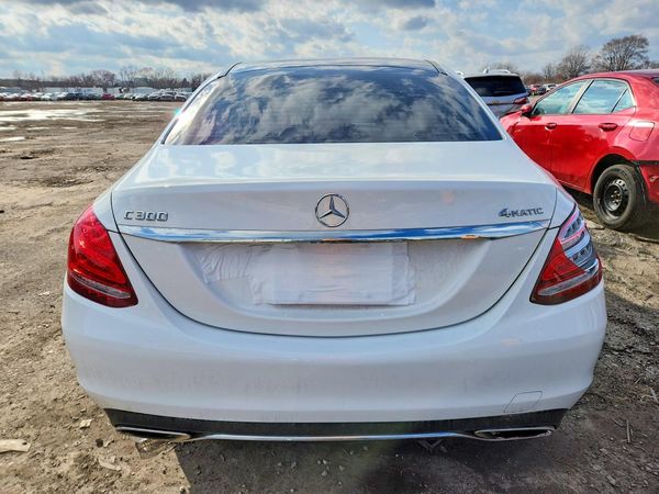 2015 MERCEDES-BENZ C 4-MATIC
