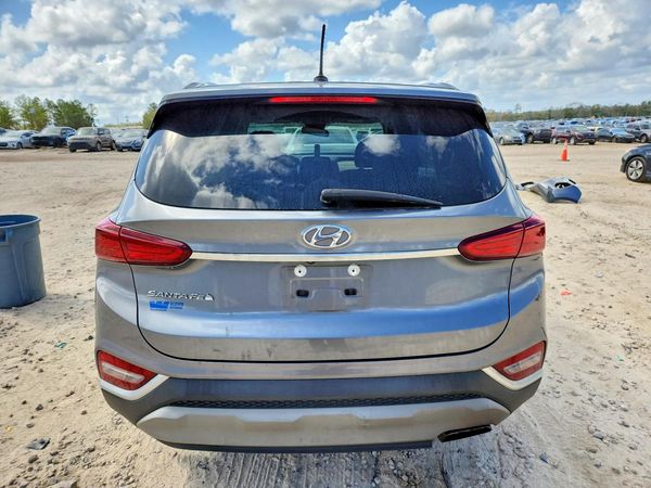 2019 HYUNDAI SANTA FE SE