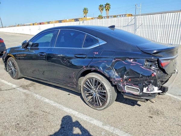 2023 LEXUS ES 300H