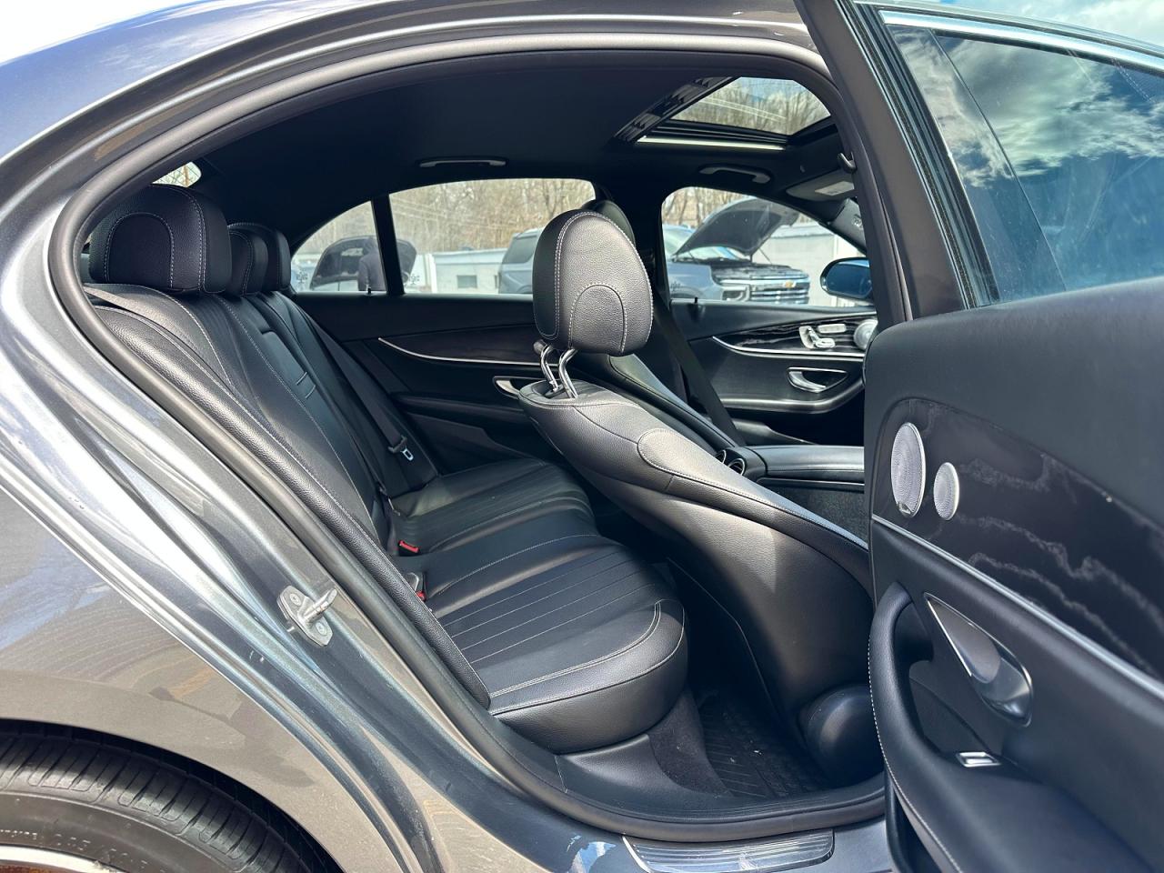 2018 MERCEDES-BENZ E E 400-4M
