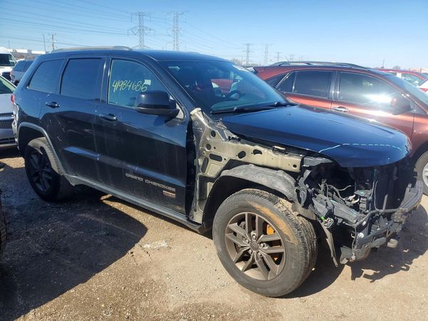 2017 JEEP GRAND CHEROKEE LAREDO 4X4