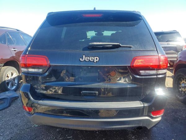 2017 JEEP GRAND CHEROKEE LAREDO 4X4