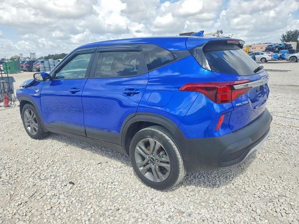 2022 KIA SELTOS LX