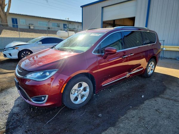 2017 CHRYSLER PACIFICA