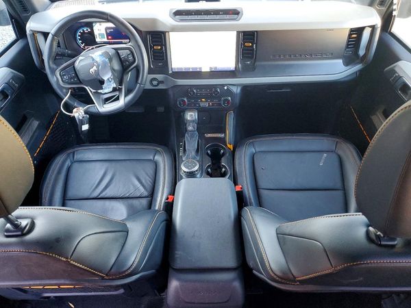 2022 FORD BRONCO