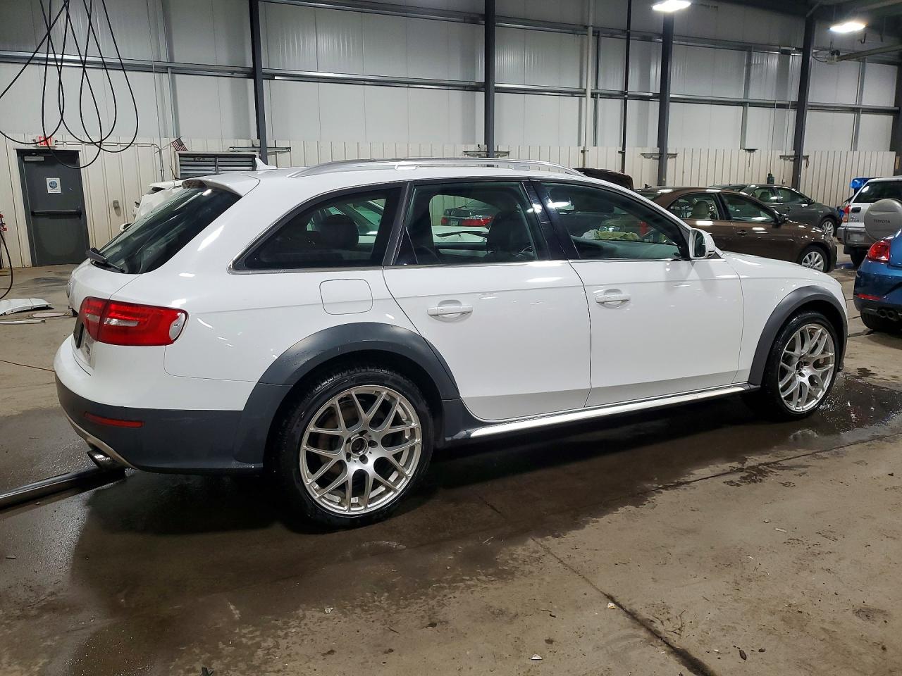 2013 AUDI A4 ALLROAD