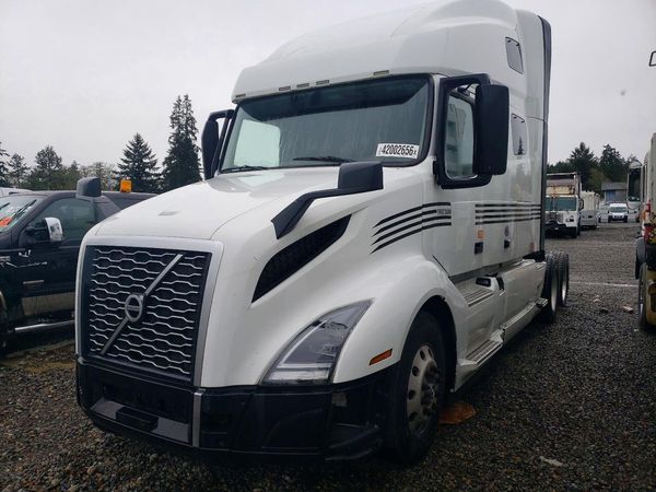 2019 VOLVO VN