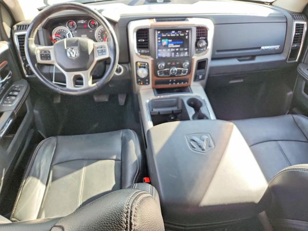 2018 RAM 1500 BIG HORN CREW C Laramie