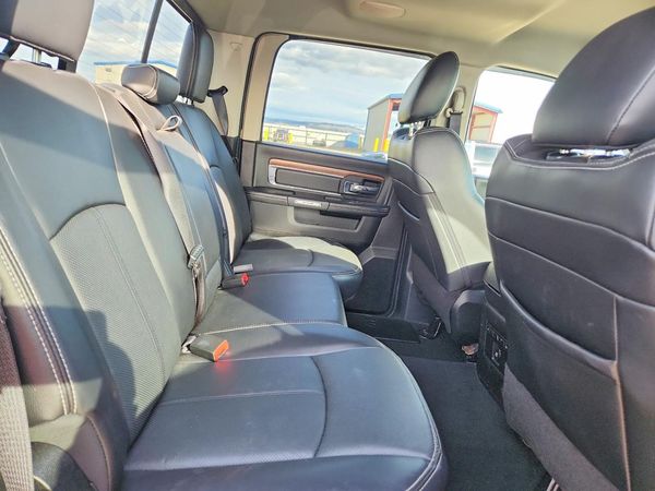 2018 RAM 1500 BIG HORN CREW C Laramie