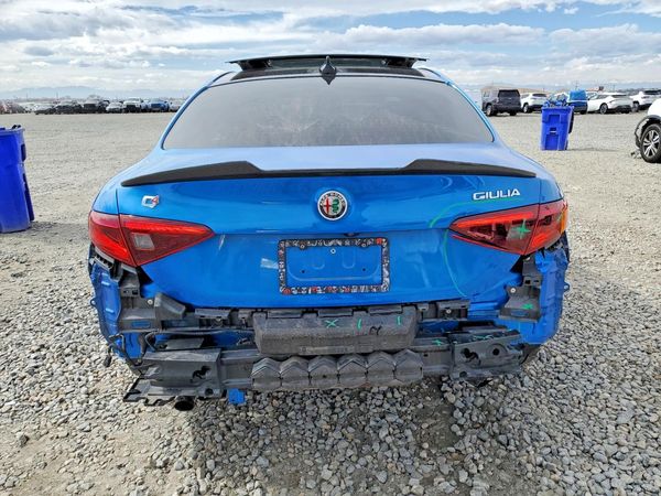 2018 ALFA ROMEO GIULIA TI AWD