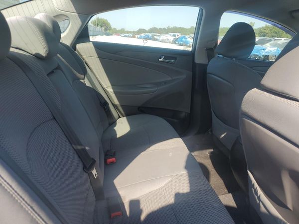 2014 HYUNDAI SONATA GLS/ GLS Popular