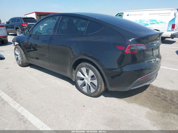 2024 TESLA MODEL Y RWD