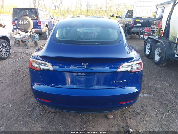 2018 TESLA MODEL 3 LONG RANGE/PERFORMANCE