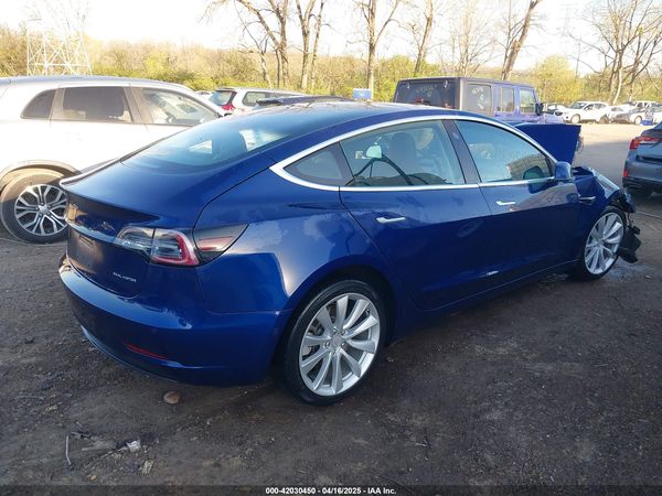2018 TESLA MODEL 3 LONG RANGE/PERFORMANCE