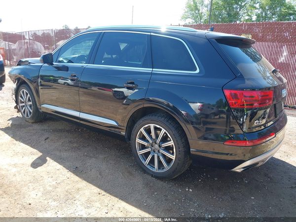 2017 AUDI Q7 3.0T PREMIUM