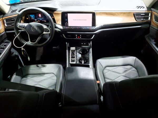 2025 VOLKSWAGEN ATLAS 4Motion SE