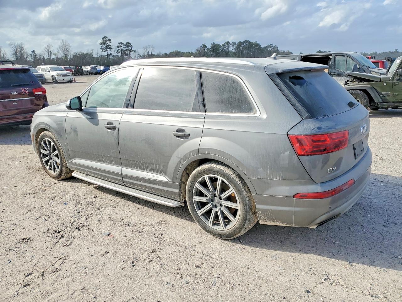 2018 AUDI Q7 quattro Prestige