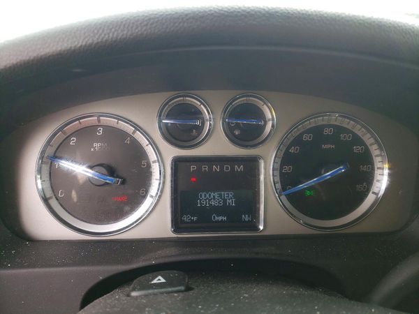 2013 CADILLAC ESCALADE ESV Premium