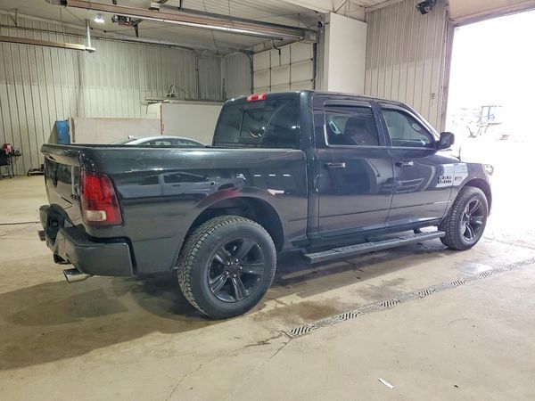 2015 RAM 1500 Sport