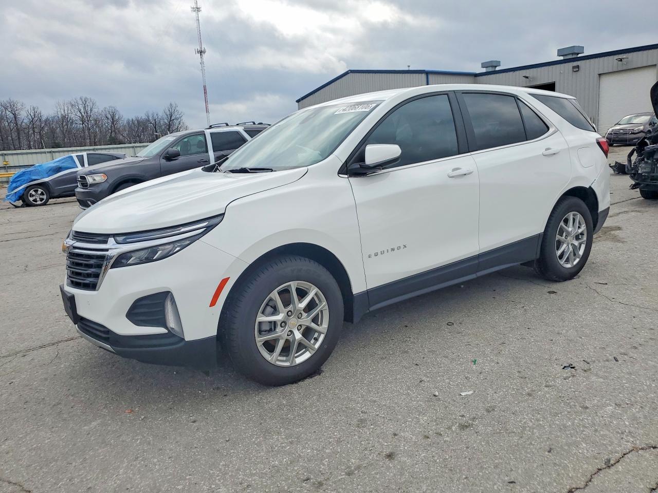 2022 CHEVROLET EQUINOX LT (1LT)