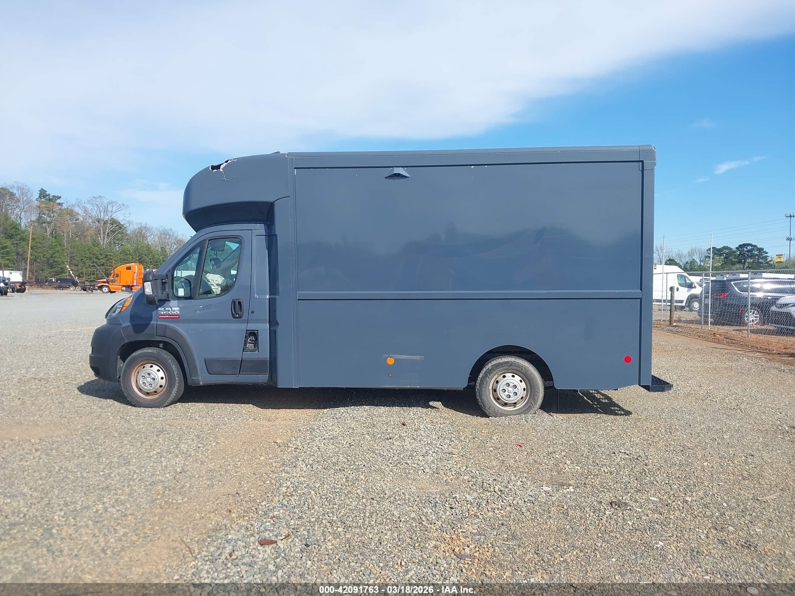2022 RAM PROMASTER 3500 CUTAWAY LOW ROOF