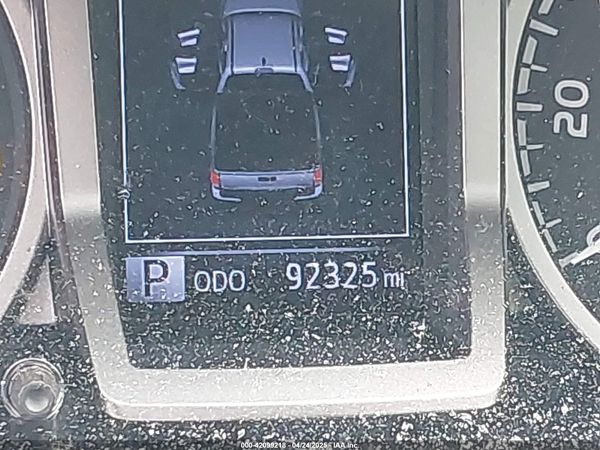 2020 TOYOTA TACOMA SR5