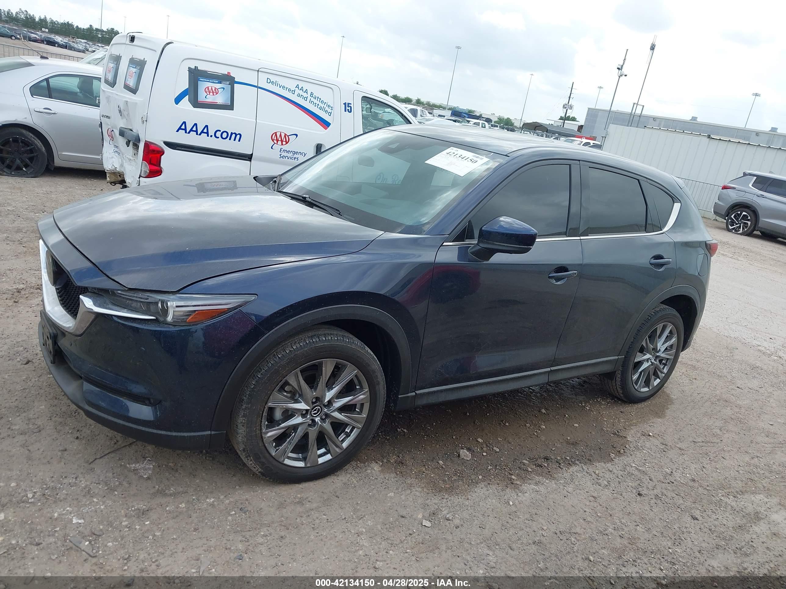 2021 MAZDA CX-5 SIGNATURE
