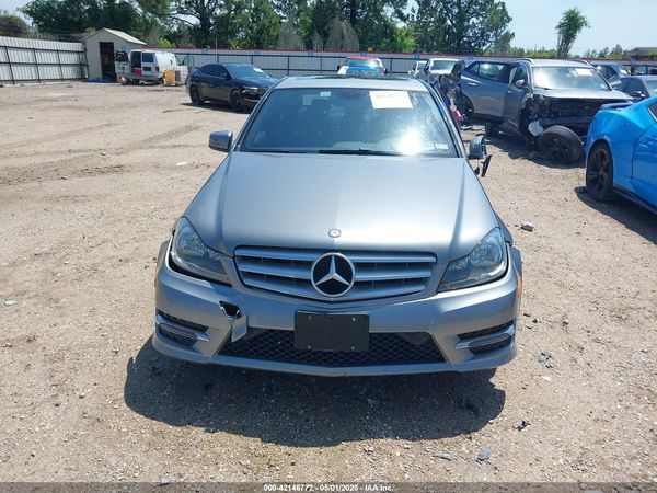 2013 MERCEDES-BENZ C 300