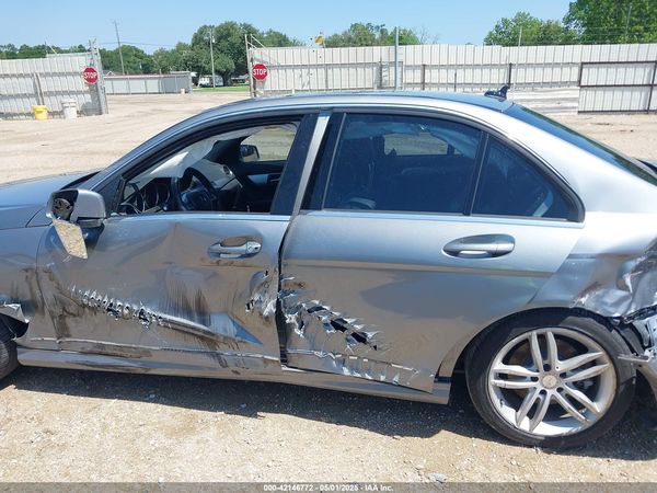 2013 MERCEDES-BENZ C 300
