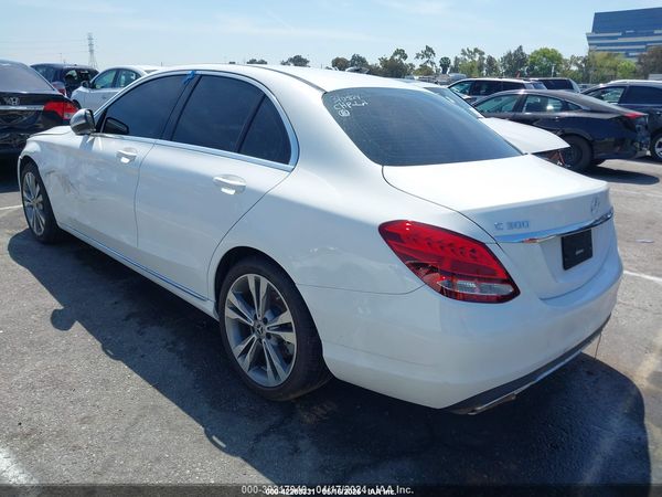 2018 MERCEDES-BENZ C 300 C300