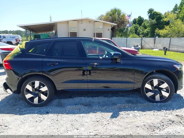 2025 VOLVO XC60 PLUG-IN HYBRID T8 PLUS