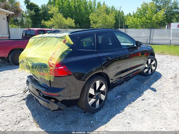 2025 VOLVO XC60 PLUG-IN HYBRID T8 PLUS