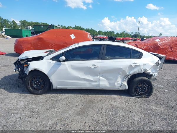 2017 KIA FORTE LX