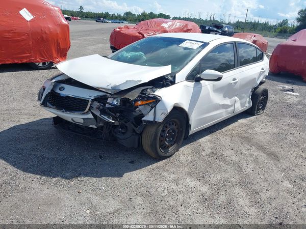 2017 KIA FORTE LX