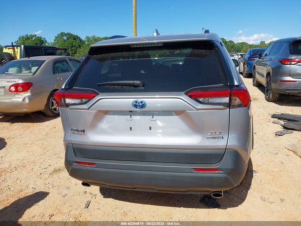 2024 TOYOTA RAV4 HYBRID XLE PREMIUM